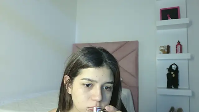 eva sin18 online show from 04-26-26, 11:24