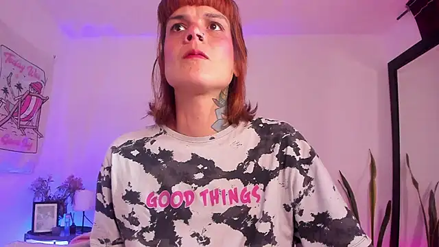 Snapshot of Alessamoth chatting on 09-12-25, 07:14 Alessamoth online show from 09-12-25, 07:14