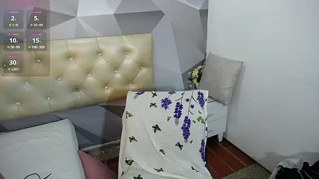 Milf-Prettyboobs online show from 10-02-25, 11:28