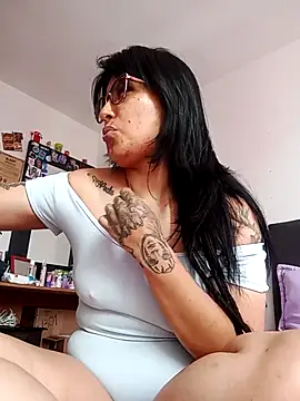 DaniPoison online show from 10-05-25, 05:11