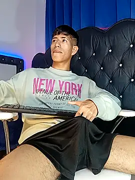 dareck 18 online show from 10-04-25, 03:10