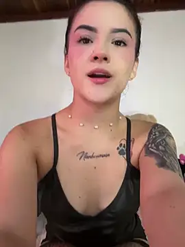 Snapshot of Paulet_Johnson chatting on 03-15-25, 02:34 Paulet Johnson online show from 03-15-25, 02:34