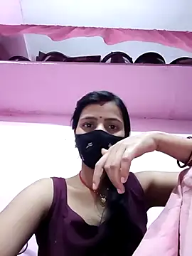 Snapshot of Daya_Chheda chatting on 03-18-25, 04:37 Daya Chheda online show from 03-18-25, 04:37