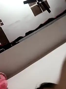 Snapshot of Daya_Chheda chatting on 11-27-25, 11:29 Daya Chheda online show from 11-27-25, 11:29