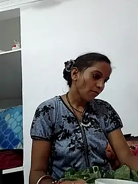 Hotty-Nidhi online show from 10-03-25, 03:25