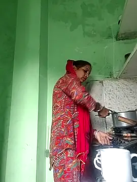 Hotty-Nidhi online show from 11-04-25, 02:10