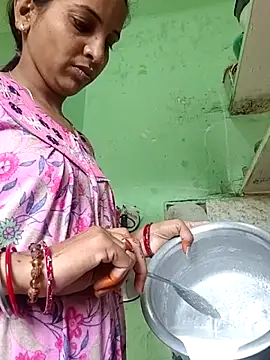 Hotty-Nidhi online show from 02-24-26, 05:16