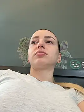 AlexisWhit online show from 03-10-26, 09:14