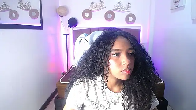 charlotte walker1 online show from 03-10-25, 02:06