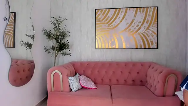 Krissi latore online show from 03-20-26, 12:43