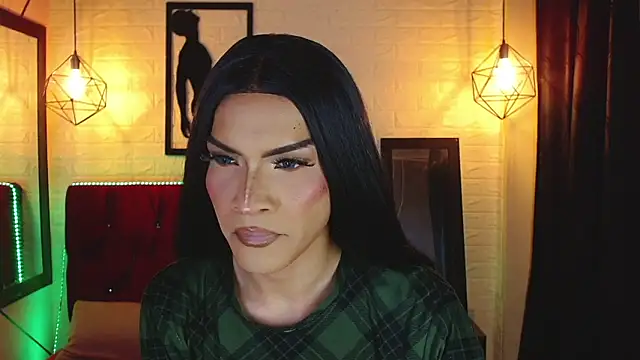 agatha rodriguez online show from 11-10-25, 01:32