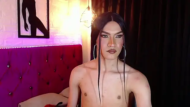 agatha rodriguez online show from 04-18-26, 07:07