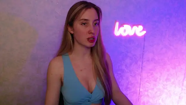 MiaMoore333 online show from 03-09-25, 04:00