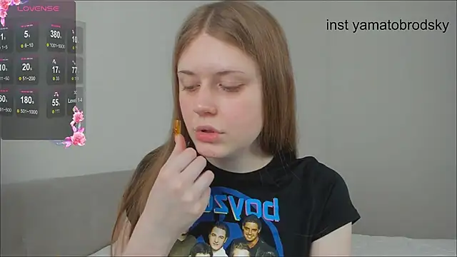 Snapshot of YamatoBrodsky chatting on 09-30-25, 05:56 YamatoBrodsky online show from 09-30-25, 05:56