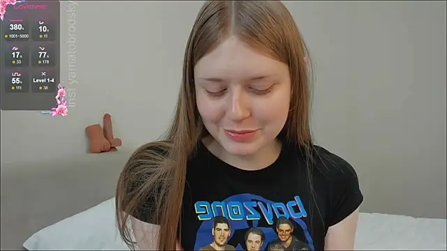 Snapshot of YamatoBrodsky chatting on 10-11-25, 06:06 YamatoBrodsky online show from 10-11-25, 06:06