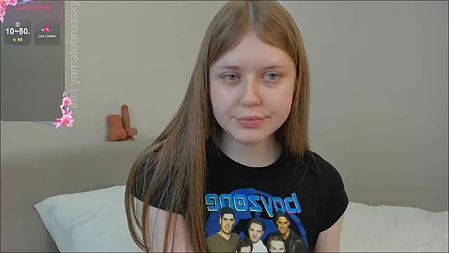 Snapshot of YamatoBrodsky chatting on 10-12-25, 10:20 YamatoBrodsky online show from 10-12-25, 10:20