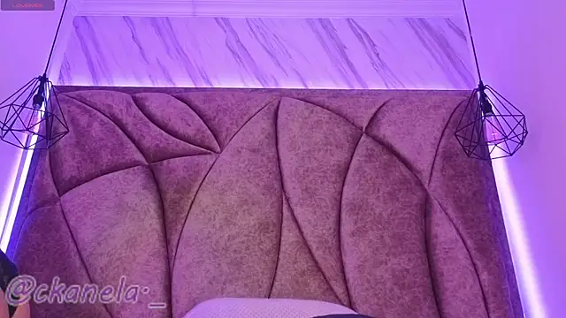 Kanela miller  online show from 11-20-25, 12:27