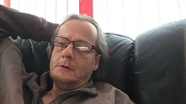 namorreyeb1 online show from 02-01-26, 08:35