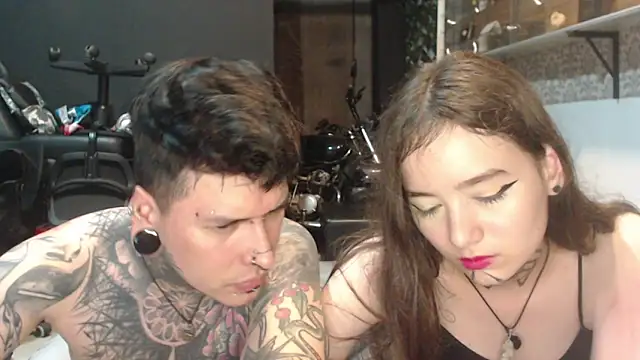 Alucard-Carmila online show from 03-23-25, 03:54