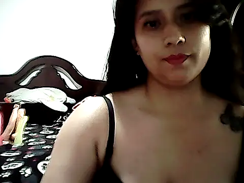 charlotte2351 online show from 04-22-26, 03:24