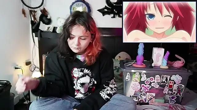 Snapshot of Devil_And_Princess chatting on 11-15-25, 04:10 Devil And Princess online show from 11-15-25, 04:10