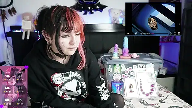 Devil And Princess online show from 04-04-26, 02:21