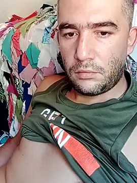 Snapshot of Jefersonj7 chatting on 09-12-25, 12:05 Jefersonj7 online show from 09-12-25, 12:05