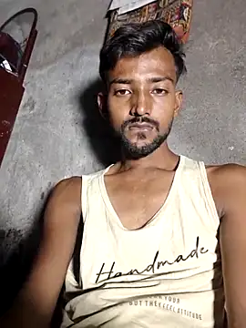 Snapshot of India_HOT23 chatting on 10-14-25, 07:03 India HOT23 online show from 10-14-25, 07:03