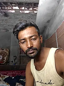 Snapshot of India_HOT23 chatting on 11-25-25, 05:18 India HOT23 online show from 11-25-25, 05:18