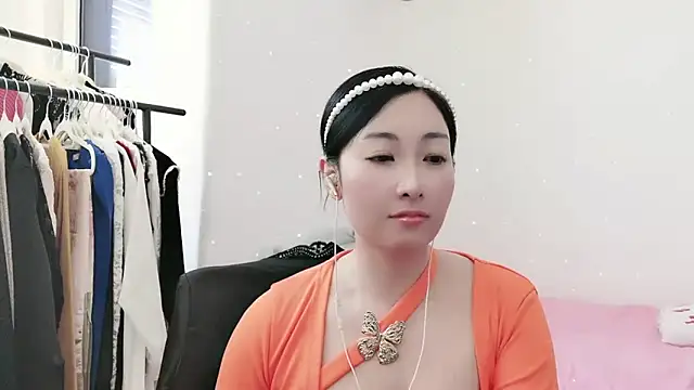 Rachel-6600 online show from 04-23-26, 06:14