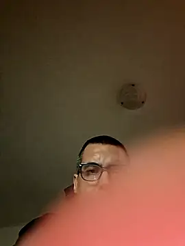 Snapshot of marco199077 chatting on 02-27-26, 09:26 marco199077 online show from 02-27-26, 09:26