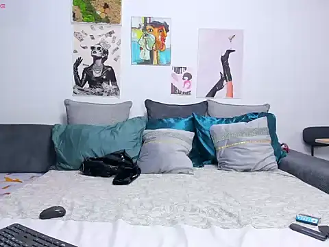 FindomGoddess1 online show from 09-16-25, 04:19