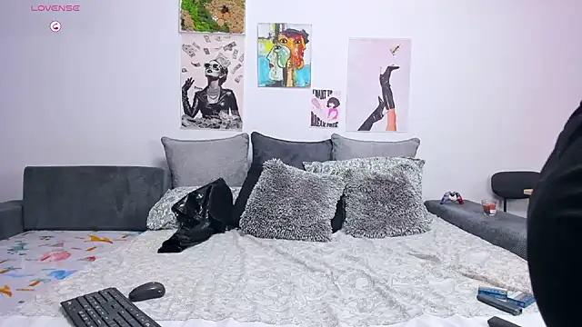 FindomGoddess1 online show from 11-20-25, 09:58