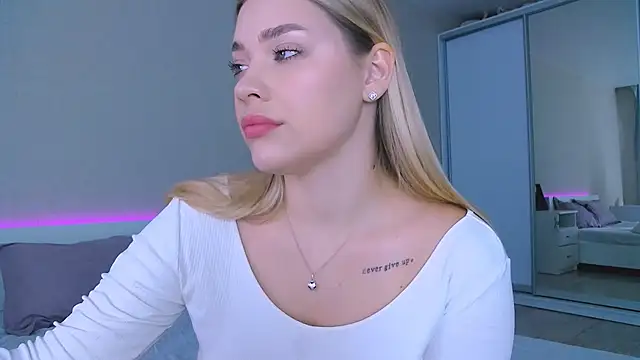 DIANAxxxDIAMOND online show from 10-02-25, 08:54