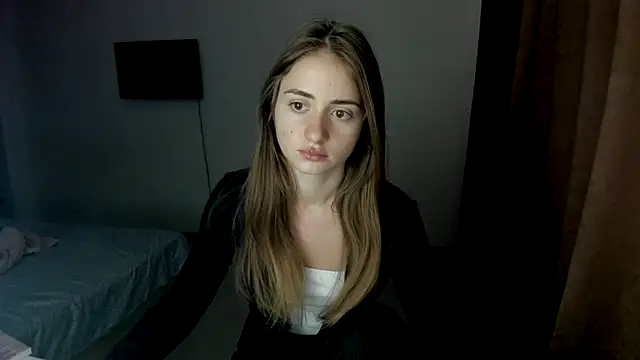 LilyHaart online show from 09-30-25, 05:45