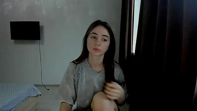 LilyHaart online show from 12-17-25, 05:35