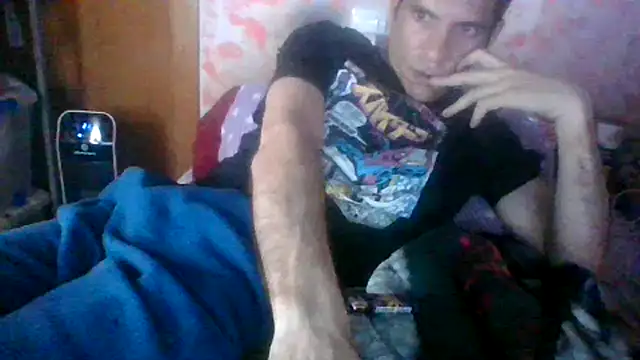 Snapshot of Ricopalote22 chatting on 03-15-25, 12:25 Ricopalote22 online show from 03-15-25, 12:25