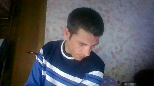 Snapshot of Ricopalote22 chatting on 03-15-25, 11:39 Ricopalote22 online show from 03-15-25, 11:39