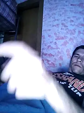 Snapshot of Ricopalote22 chatting on 03-17-25, 11:54 Ricopalote22 online show from 03-17-25, 11:54