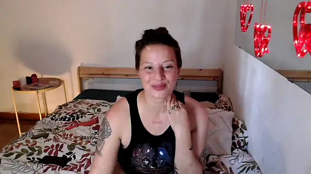 vitoriavaz online show from 05-07-26, 11:26