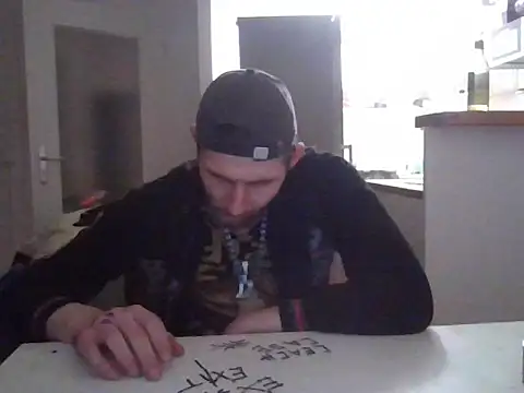 ThePython666 online show from 03-18-25, 06:26