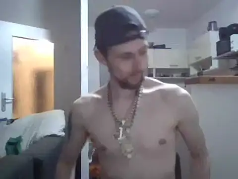 ThePython666 online show from 03-19-25, 08:11