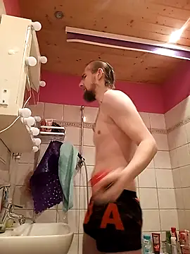 ThePython666 online show from 09-23-25, 10:07