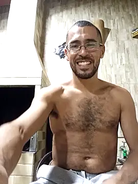 Snapshot of pdasgyn chatting on 09-13-25, 11:15 pdasgyn online show from 09-13-25, 11:15