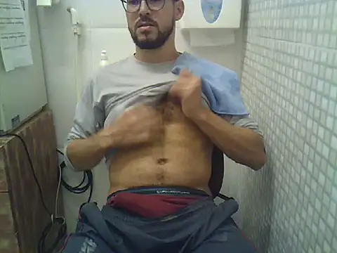 Snapshot of pdasgyn chatting on 12-02-25, 12:10 pdasgyn online show from 12-02-25, 12:10