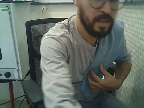 pdasgyn online show from 04-15-26, 05:42