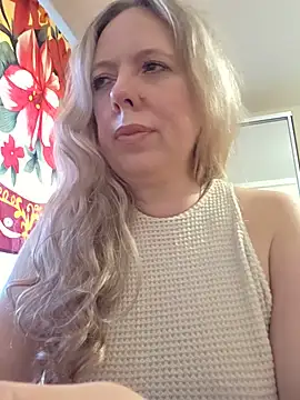 Irina3718 online show from 06-12-26, 01:43