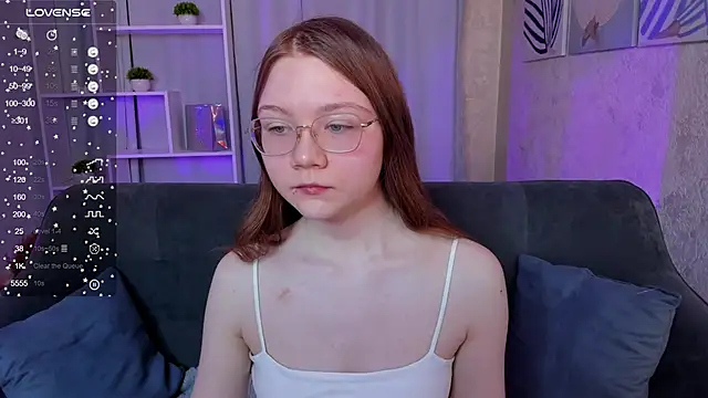 luv tessa online show from 12-17-25, 01:22