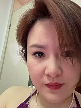 Baby-youyou online show from 11-30-25, 01:15