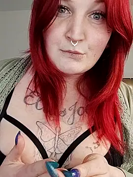 Snapshot of TiffiChantiT2 chatting on 03-10-25, 04:46 TiffiChantiT2 online show from 03-10-25, 04:46